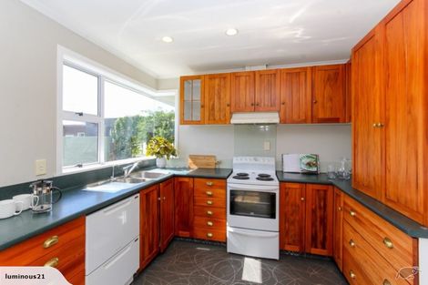 Photo of property in 225a Huatoki Street, Upper Vogeltown, New Plymouth, 4310