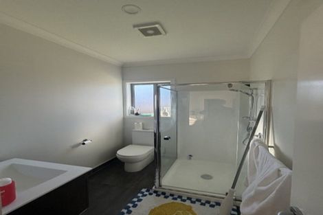Photo of property in 1/12 The Strand, Wainuiomata, Lower Hutt, 5014