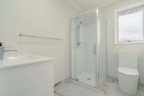 Photo of property in 15 Burndale Terrace, Manurewa, Auckland, 2102