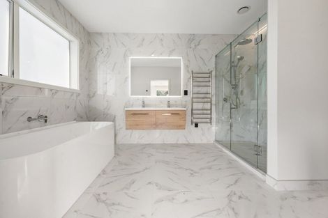 Photo of property in 54 Great Road West, Matipo Heights, Rotorua, 3015