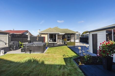 Photo of property in 53 Woolley Street, Avondale, Christchurch, 8061