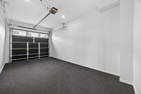 Photo of property in 27 Arahopu Place, Papakura, 2110