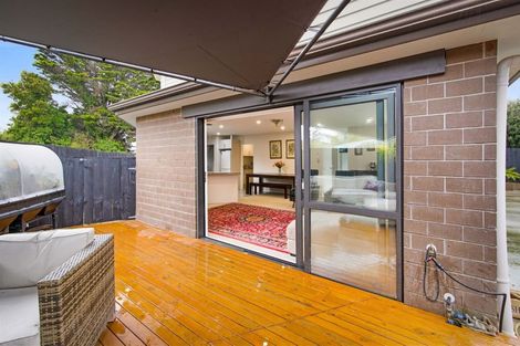 Photo of property in 18c Riverpark Crescent, Henderson, Auckland, 0610