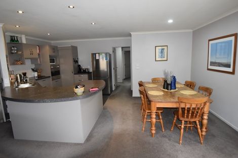 Photo of property in 54 Rhoboro Road, Twizel, 7901