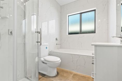 Photo of property in 28 Jutland Road, Pukekohe, 2120