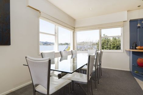 Photo of property in 48 Churton Drive, Churton Park, Wellington, 6037