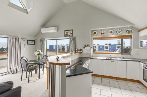Photo of property in 3b/25 Maclean Street, Paraparaumu Beach, Paraparaumu, 5032