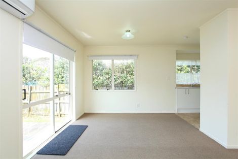 Photo of property in 2/62 Walworth Avenue, Pakuranga Heights, Auckland, 2010