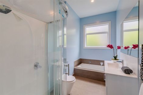 Photo of property in 12 Elizabeth Street, Riccarton, Christchurch, 8011
