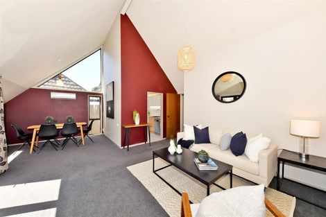 Photo of property in 43n Waimairi Road, Upper Riccarton, Christchurch, 8041