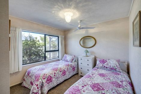 Photo of property in 6a Chester Street, Taradale, Napier, 4112