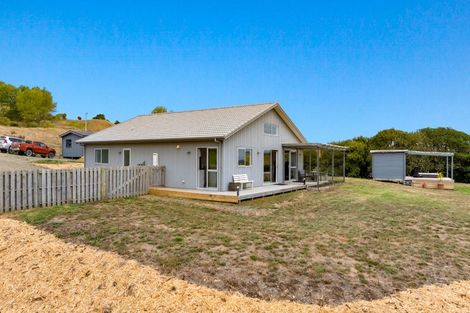 Photo of property in 1498 Oneriri Road, Kaiwaka, 0573