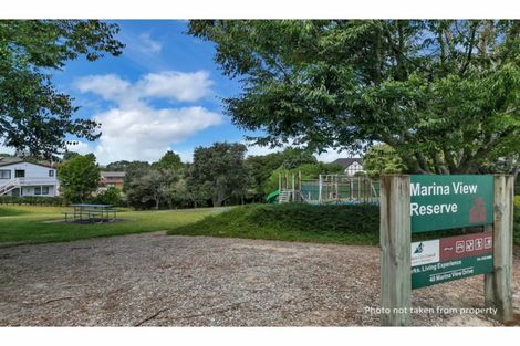 Photo of property in 38 Sailfish Drive, West Harbour, Auckland, 0618