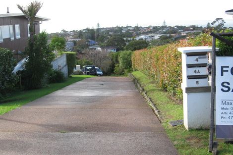 Photo of property in 1/4 Elizabeth Place, Mairangi Bay, Auckland, 0630