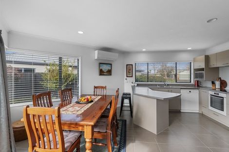 Photo of property in 3 Bouverie Crescent, Flagstaff, Hamilton, 3210