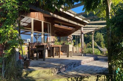 Photo of property in 272 Uruwhenua Road, Upper Takaka, Takaka, 7183