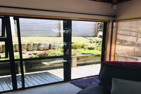 Photo of property in 86 Waimumu Road, Massey, Auckland, 0614