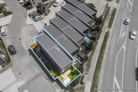 Photo of property in 640a Massey Road, Mangere, Auckland, 2022