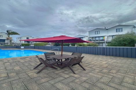Photo of property in 29/5 Carolina Place, Albany, Auckland, 0632