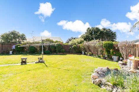 Photo of property in 24 Turriff Crescent, Tawa, Wellington, 5028