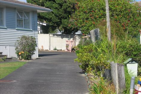 Photo of property in 15 Rosalind Road, Glenfield, Auckland, 0629