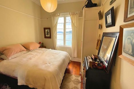 Photo of property in 136u1 Evans Bay Parade, Roseneath, Wellington, 6021