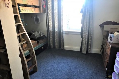 Photo of property in 14 Saxton Street, Levin, 5510