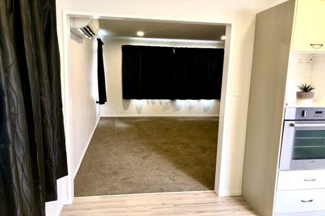 Photo of property in 33 Pensacola Crescent, Broomfield, Christchurch, 8042