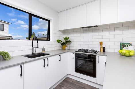 Photo of property in 42b Moeraki Road, Maoribank, Upper Hutt, 5018