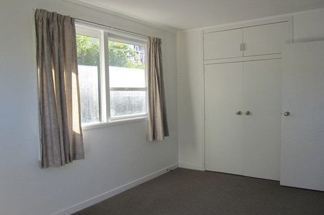 Photo of property in 120 Sunset Road, Unsworth Heights, Auckland, 0632