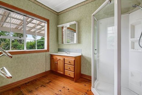 Photo of property in 124 Mahurangi East Road, Snells Beach, 0920