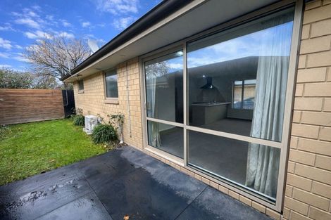 Photo of property in 42 Thackeray Place, Waltham, Christchurch, 8023
