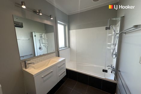 Photo of property in 20 Oakland Street, Andersons Bay, Dunedin, 9013