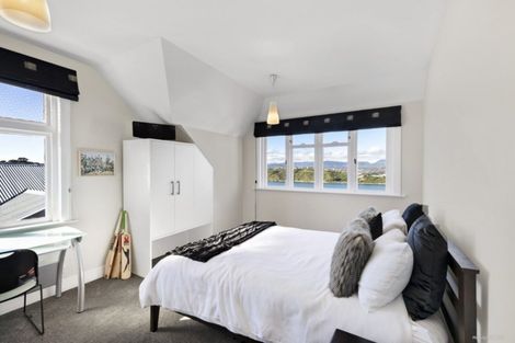 Photo of property in 17 Overtoun Terrace, Hataitai, Wellington, 6021