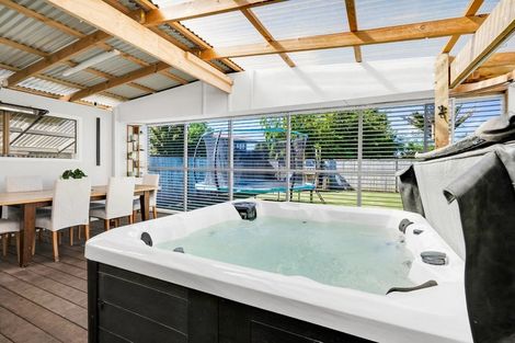Photo of property in 21 Carthew Street, Okato, 4335