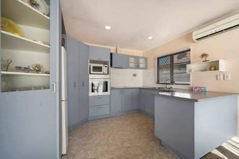 Photo of property in 10/56 Larnoch Road, Henderson, Auckland, 0610