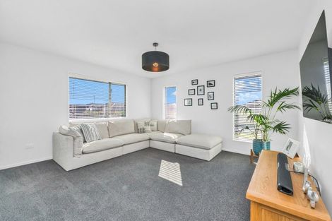 Photo of property in 28 Lunn Crescent, Leeston, 7632