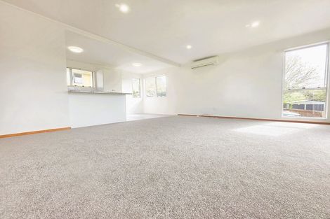 Photo of property in 7 Garton Drive, Massey, Auckland, 0614