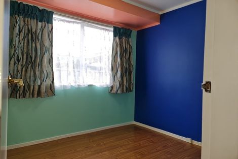 Photo of property in 201d Newlands Road, Newlands, Wellington, 6037