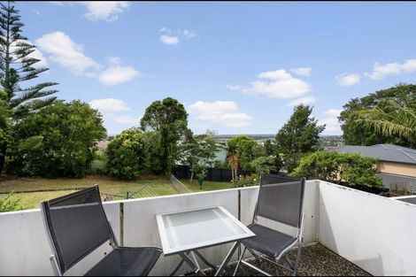 Photo of property in 18 Royal Road, Massey, Auckland, 0614