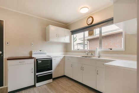 Photo of property in 57 Abraham Crescent, Milson, Palmerston North, 4414