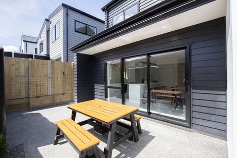 Photo of property in 20a Brentwood Street, Trentham, Upper Hutt, 5018