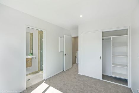 Photo of property in 9/24 Devonport Lane, St Albans, Christchurch, 8014