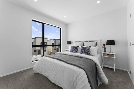 Photo of property in 11 Greenbrier Street, Westgate, 0814