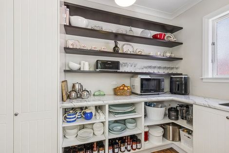 Photo of property in 8 Plymouth Street, Karori, Wellington, 6012
