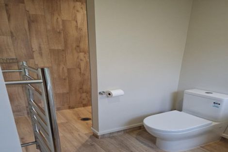 Photo of property in 25 Chateau Crescent, Rangatira Park, Taupo, 3330