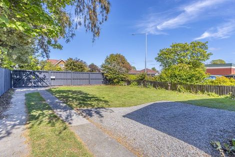 Photo of property in 337 Ferry Road, Waltham, Christchurch, 8011