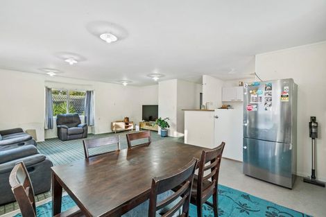 Photo of property in 16g Roick Parade, Glen Eden, Auckland, 0602