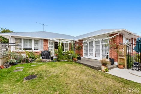 Photo of property in 11 Hall Grove, Ebdentown, Upper Hutt, 5018