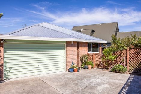 Photo of property in 129 Vagues Road, Northcote, Christchurch, 8052